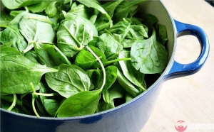 45岁适不适合做三代试管婴儿吗？有哪些风险？