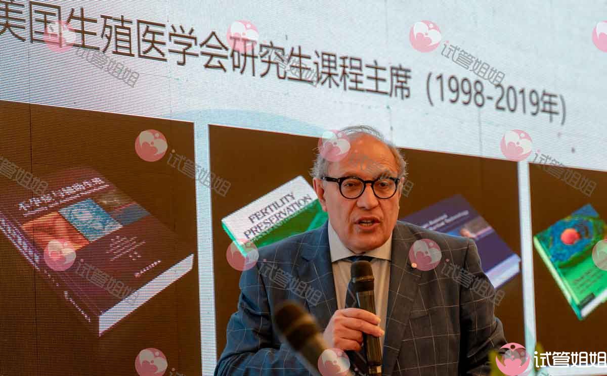 获得住院医资格是成为医生的主要步骤